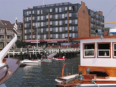 Inn on the Harbor